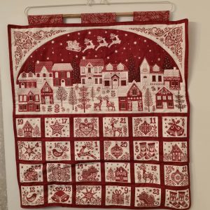 WALL HANGINGS AND ADVENT CALENDARS